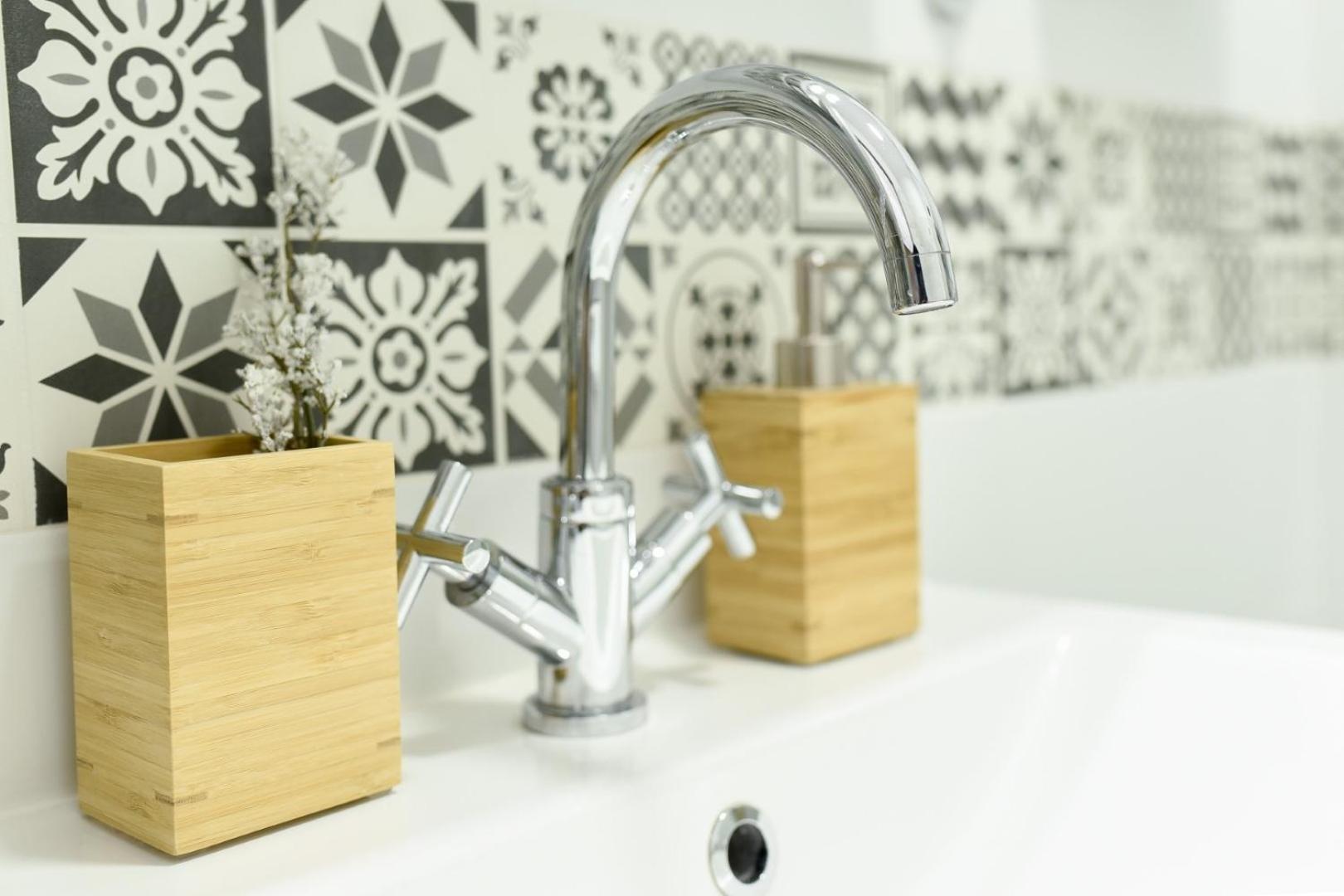 City Center Getaway - Cozy Accommodation For Your Perfect Stay Bukarest Zimmer foto